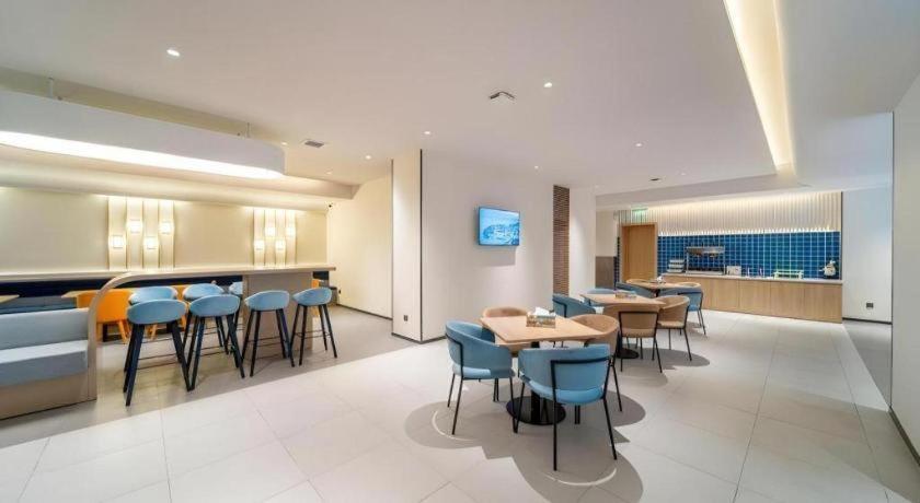 Jinjiang Inn Wuhan Wansongyuan Food Street Qushui Building Ngoại thất bức ảnh