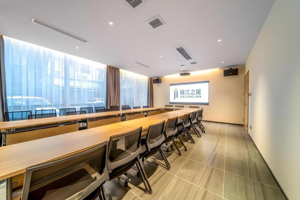 Jinjiang Inn Wuhan Wansongyuan Food Street Qushui Building Ngoại thất bức ảnh